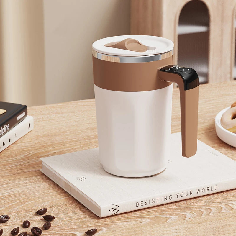 Automatic coffee and milk stirring cup with temperature display Degrees Celsius