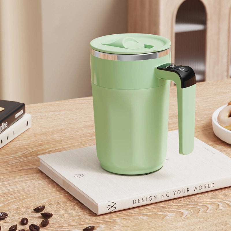 Automatic coffee and milk stirring cup with temperature display Degrees Celsius