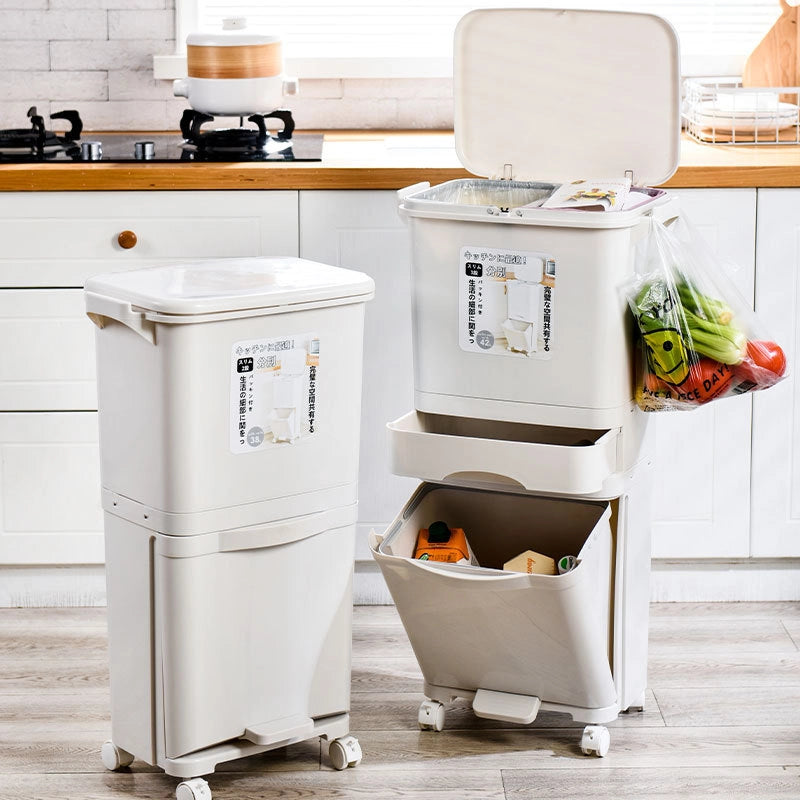 Large-capacity multi-functional partitioned trash can for home kitchens